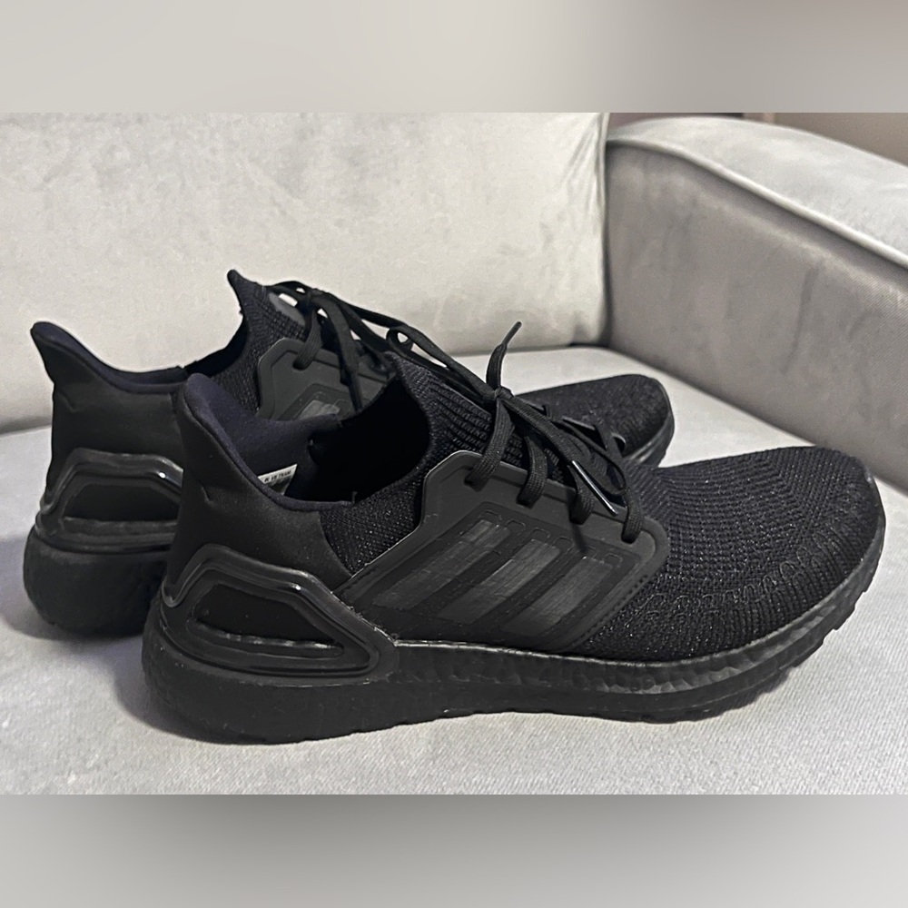 Adidas Ultraboost Size 9.5 for MEN